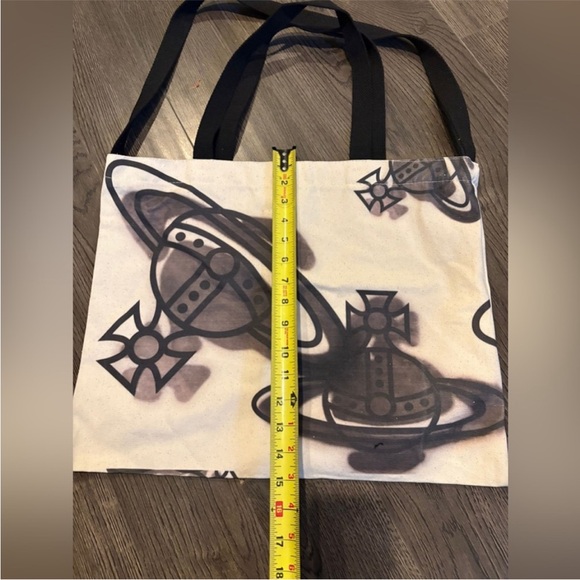 Vivienne Westwood gift tote - Picture 9 of 9